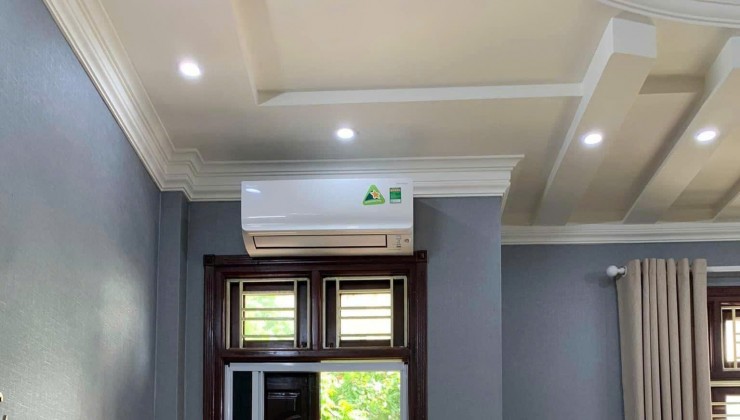 Cho thuê nhà ngõ kinh doanh Spa, Cà Phê Nguyễn Chí Thanh - Đống Đa - 50m - 4 tầng - 25 triệu